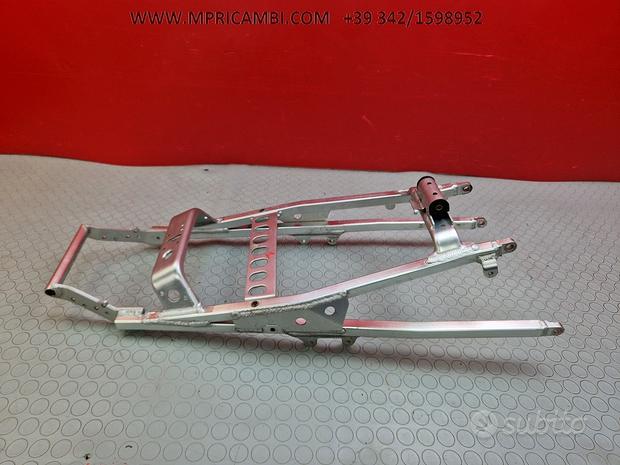 Subito TELAIETTO POSTERIORE YAMAHA R6 1999 2002 YZF 2000