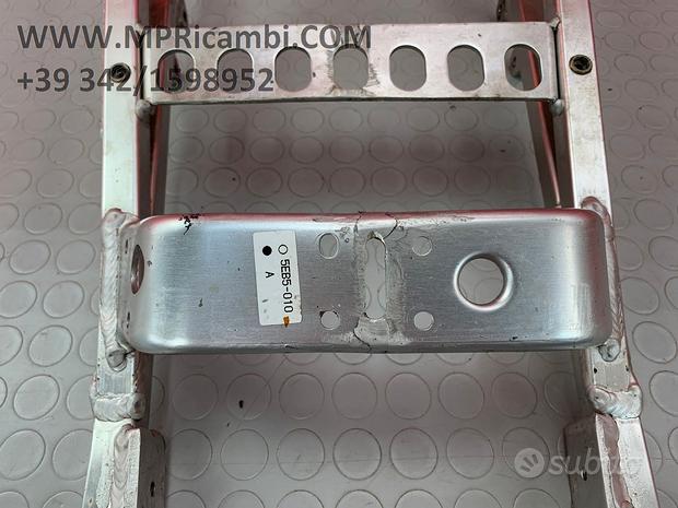 Subito TELAIETTO POSTERIORE YAMAHA R6 2000 1999 YZF 2001