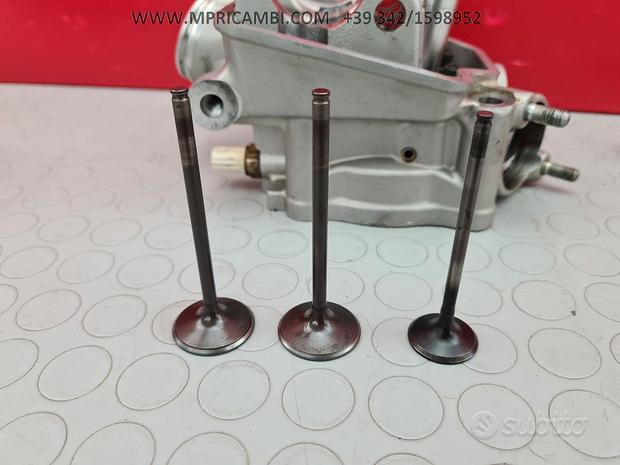 Subito TESTATA COMPLETA HONDA CRF 250 2015 2014 R CRE 201