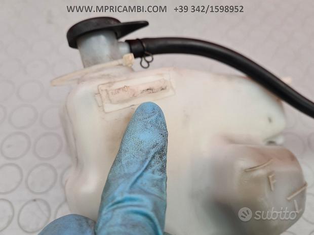 Subito VASCHETTA ACQUA KAWASAKI NINJA 636 2005 2006 600