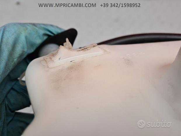 Subito VASCHETTA ACQUA KAWASAKI NINJA 636 2005 2006 600