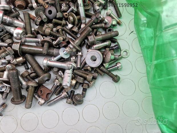 Subito VITERIA CICLISTICA YAMAHA R6 1999 2002 YZF 2000 20