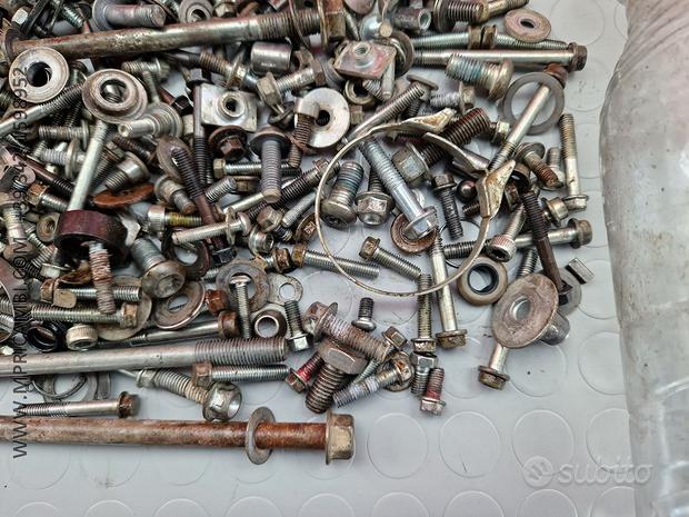 Subito VITERIA COMPLETA YAMAHA YZF 450 2010 2011 YZ F 201