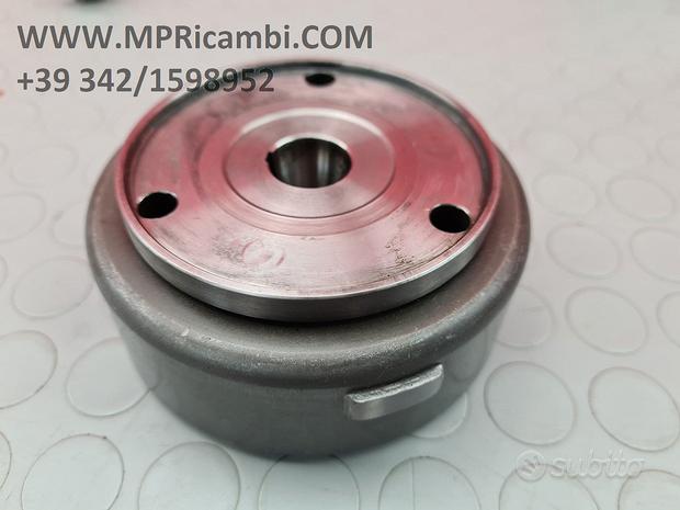 Subito VOLANO MAGNETE DERBI SENDA 125 2004 2005 R 2006 20
