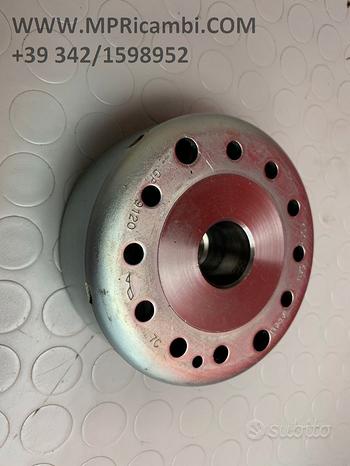 Subito VOLANO MAGNETE SUZUKI GSXR 600 1999 2000 GSX R 199