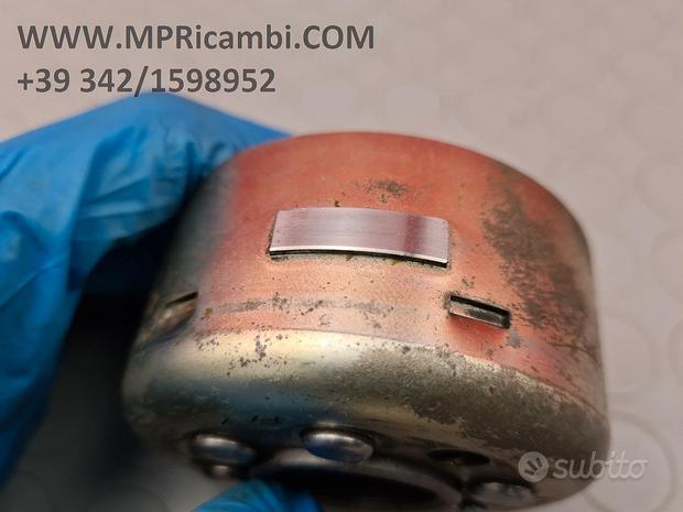 Subito VOLANO MAGNETE SUZUKI RM 250 1998 1999 RM250 1997