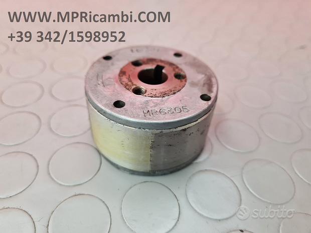 Subito VOLANO MAGNETE SUZUKI RM 80 2000 2001 RM80 1999 19