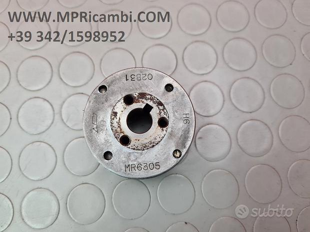 Subito VOLANO MAGNETE SUZUKI RM 80 2000 2001 RM80 1999 19