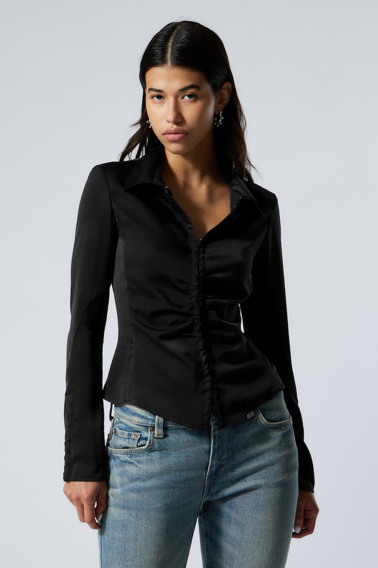 H&M Camicia aderente in raso a maniche lunghe - Nero - DONNA