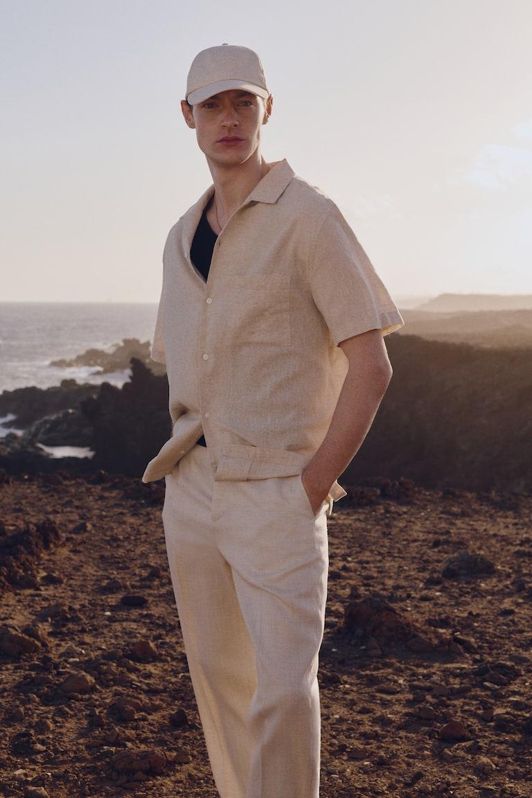 H&M Camicia in misto lino a maniche corte Regular Fit - Beige/bianco righe - UOMO