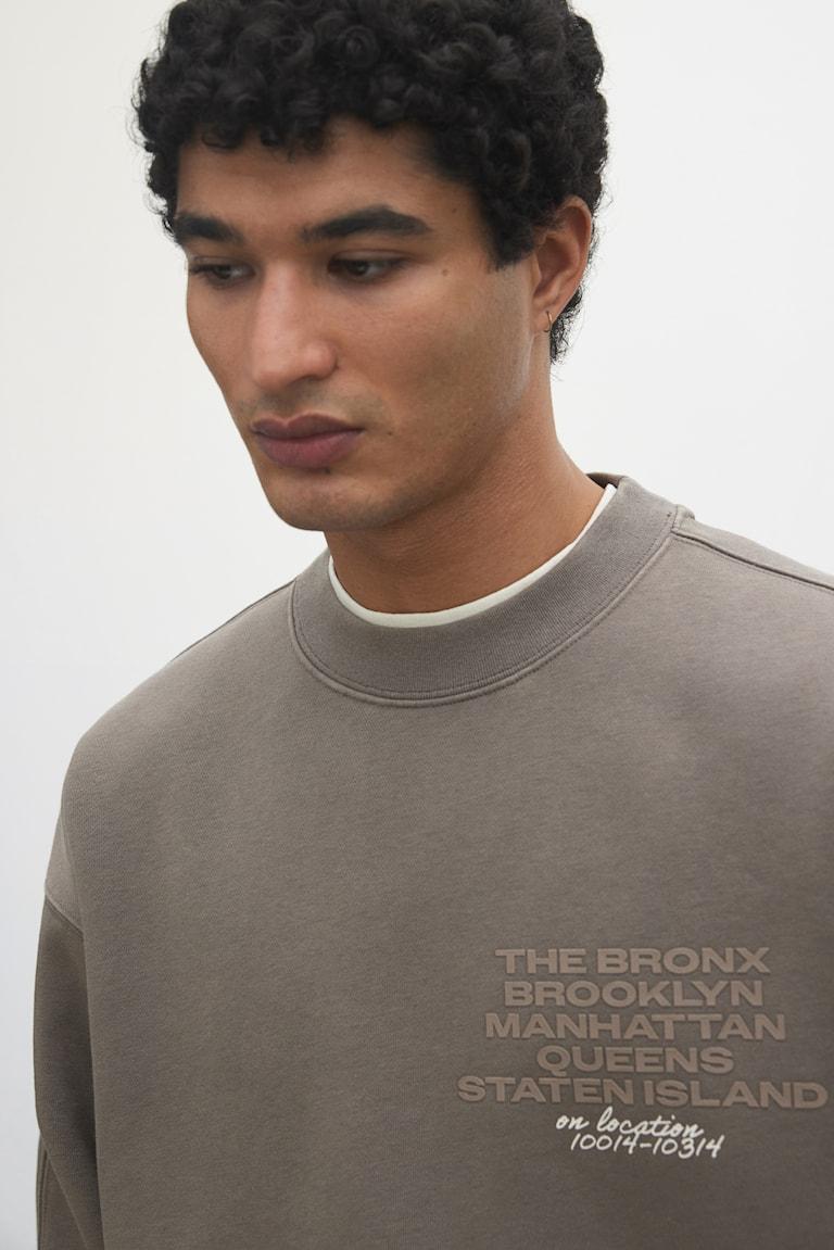 H&M Felpa Con Stampa Loose Fit - Marrone Polvere/New York - UOMO