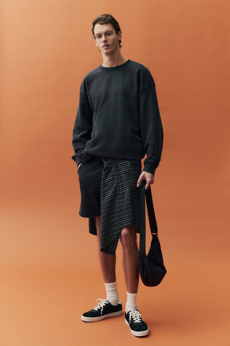 H&M Felpa effetto lavato Loose Fit - Nero - UOMO