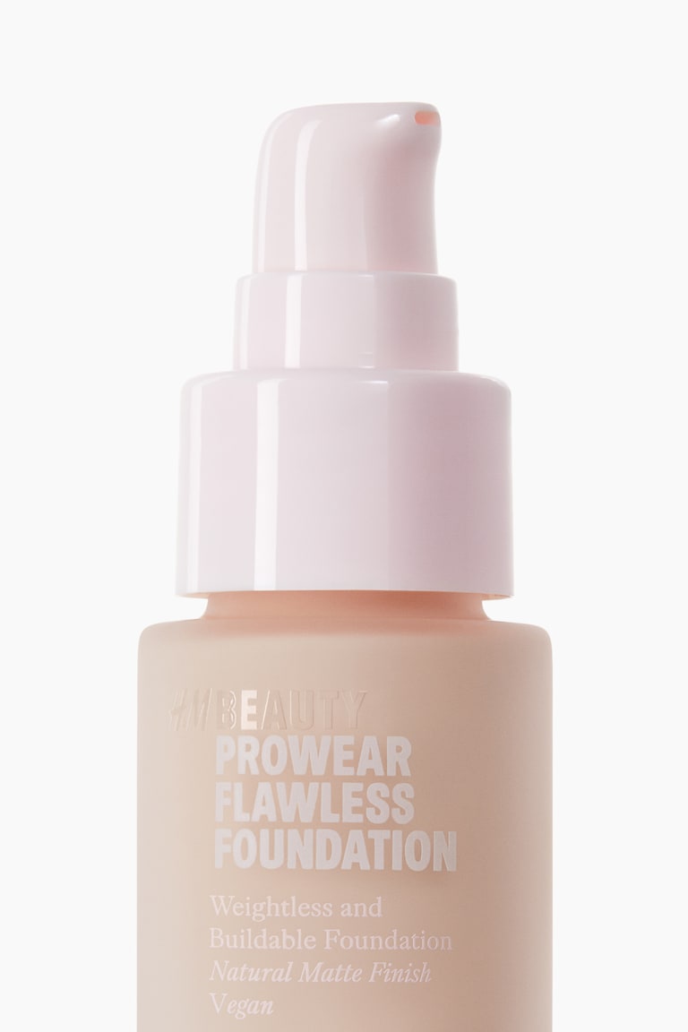 H&M Prowear Flawless Foundation - 24.0 W - Beauty All