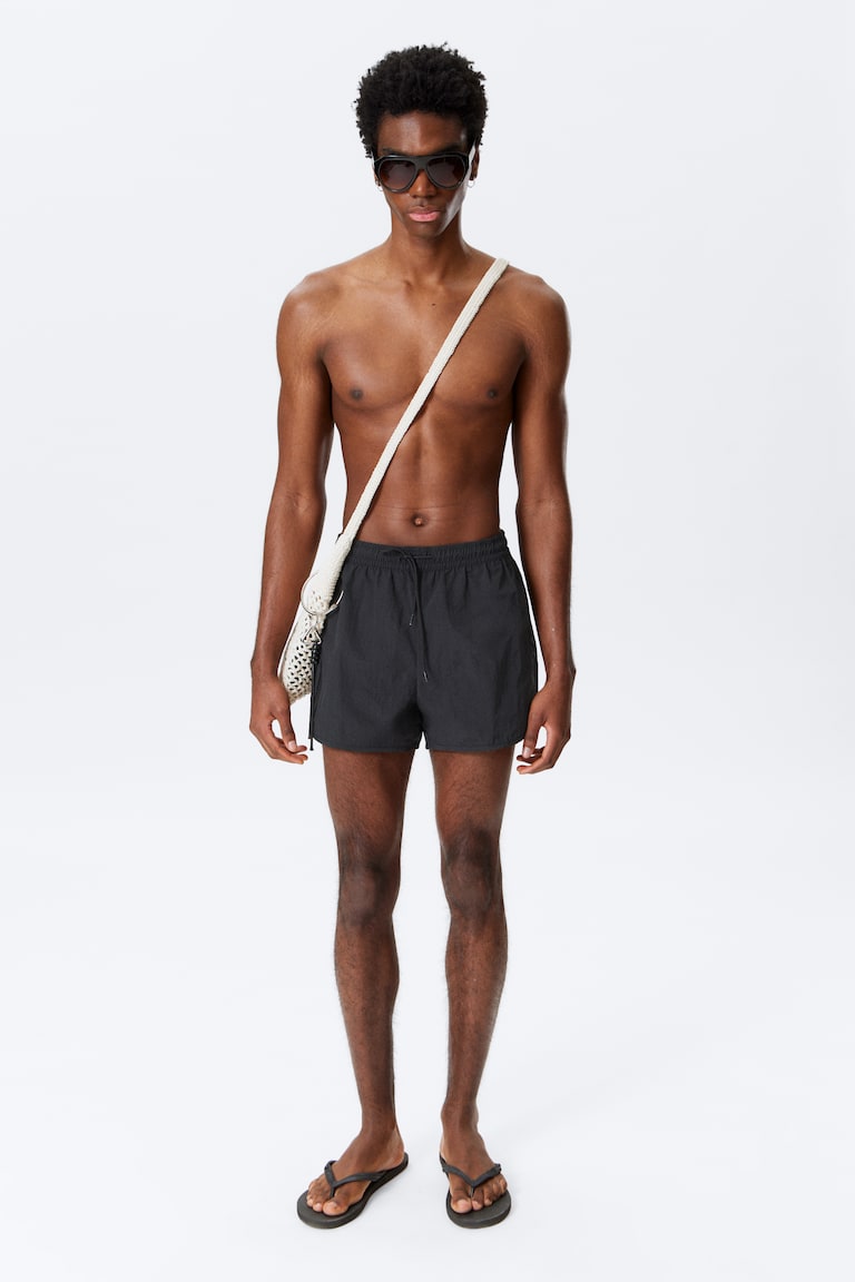 H&M Pantaloncini Da Mare Strutturati A Metà Coscia - Nero - UOMO