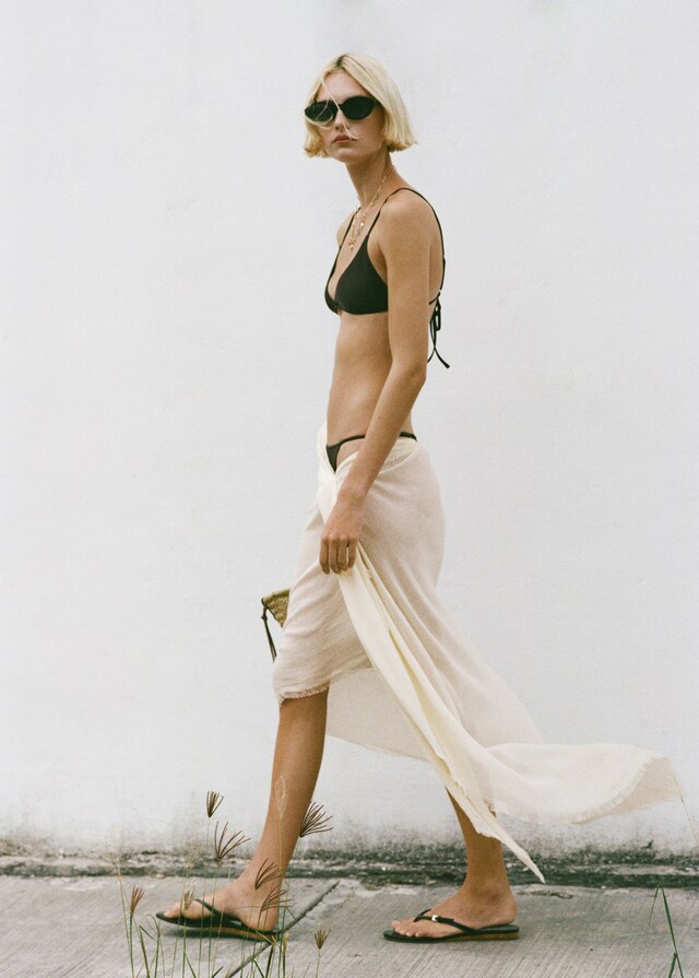 Mango Foulard In Misto Lino Con Finiture Sfrangiate