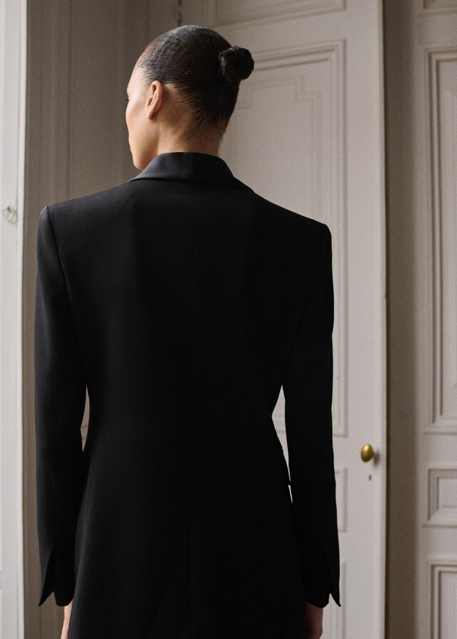 Mango Blazer Completo Dettagli Raso