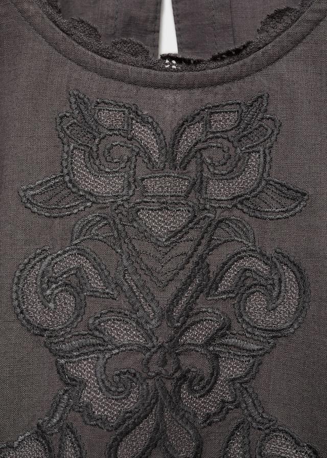 Mango Blusa Dettagli Ricamati