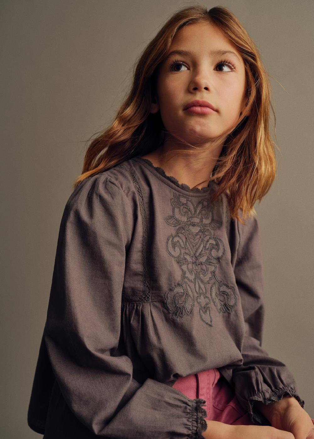 Mango Blusa dettagli ricamati