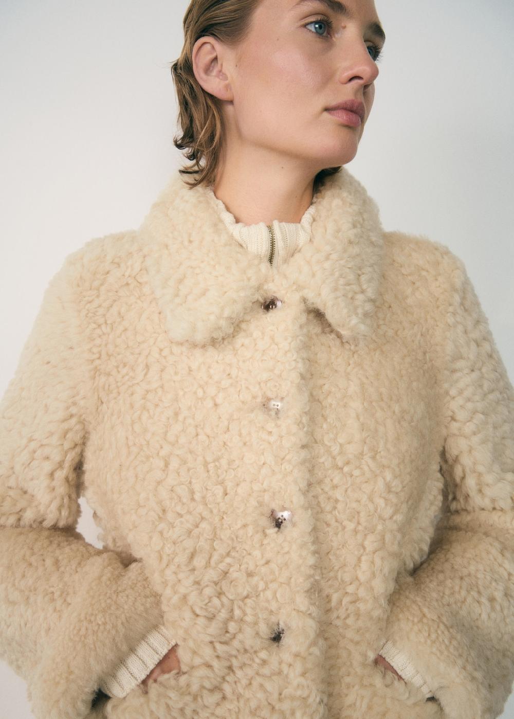 Mango Cappotto pelle montone