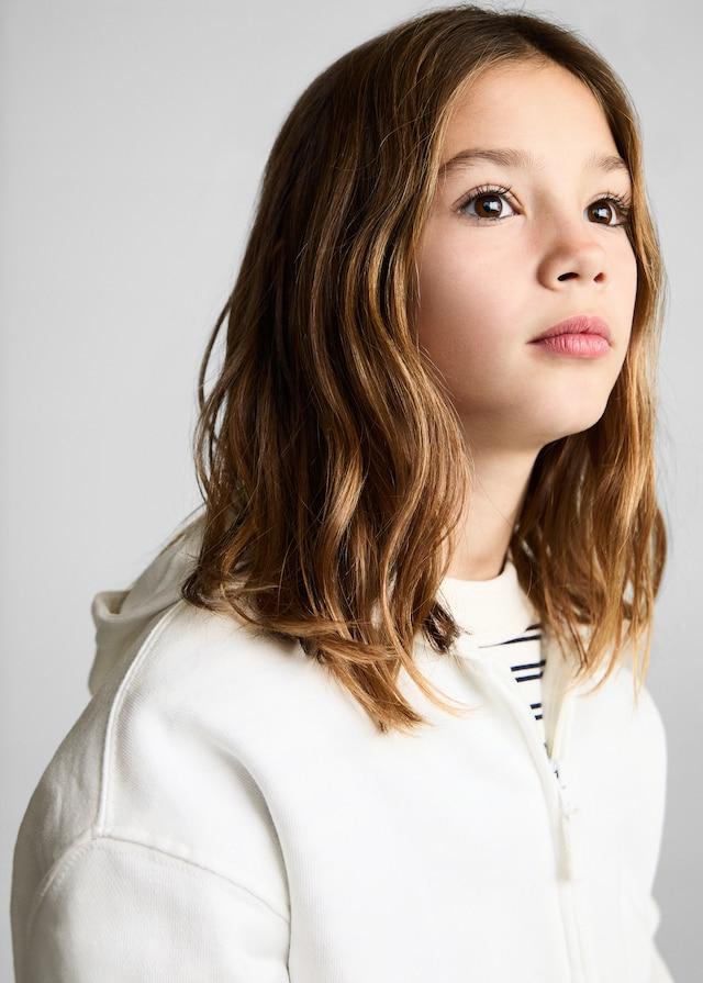 Mango Felpa Aperta Cappuccio