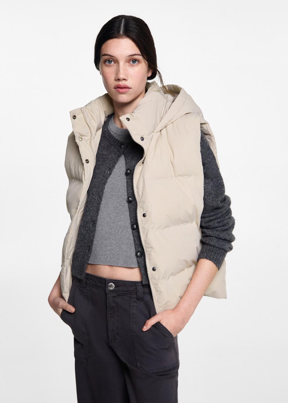 Mango Gilet imbottito cappuccio