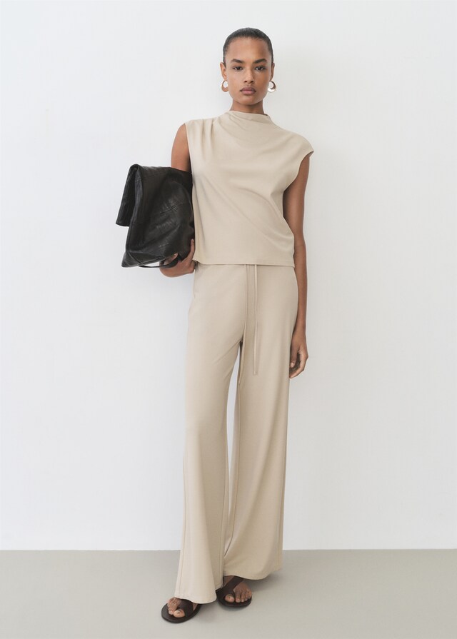 Mango Maglietta Collo Asimmetrico Increspature