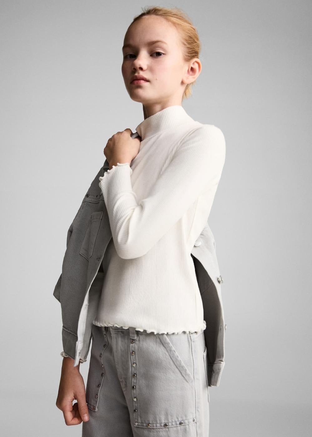 Mango Maglietta coste collo alto