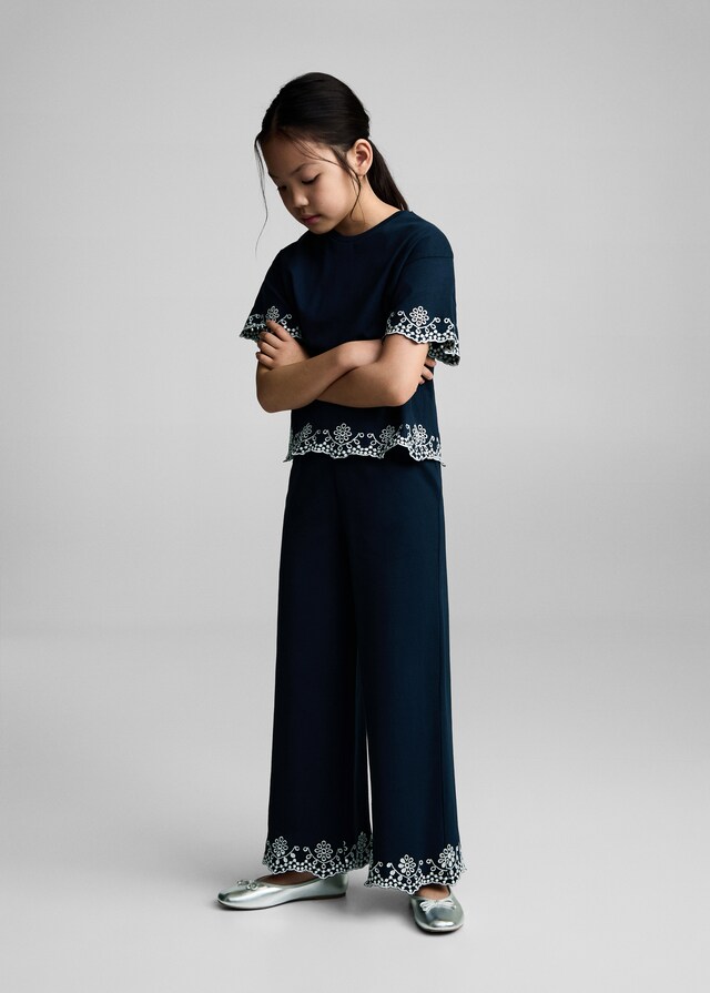 Mango Maglietta Dettagli Ricamati