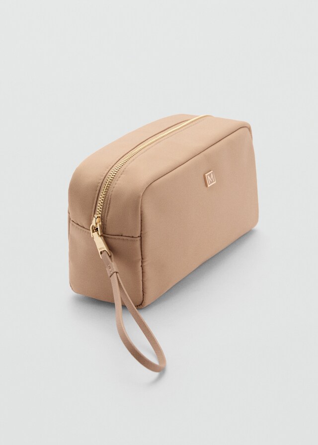 Mango Necessaire Zip Logo