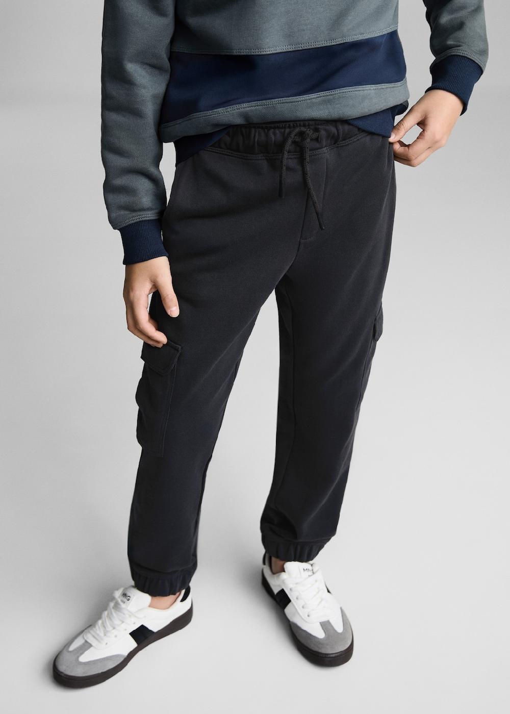 Mango Pantaloni jogger cargo