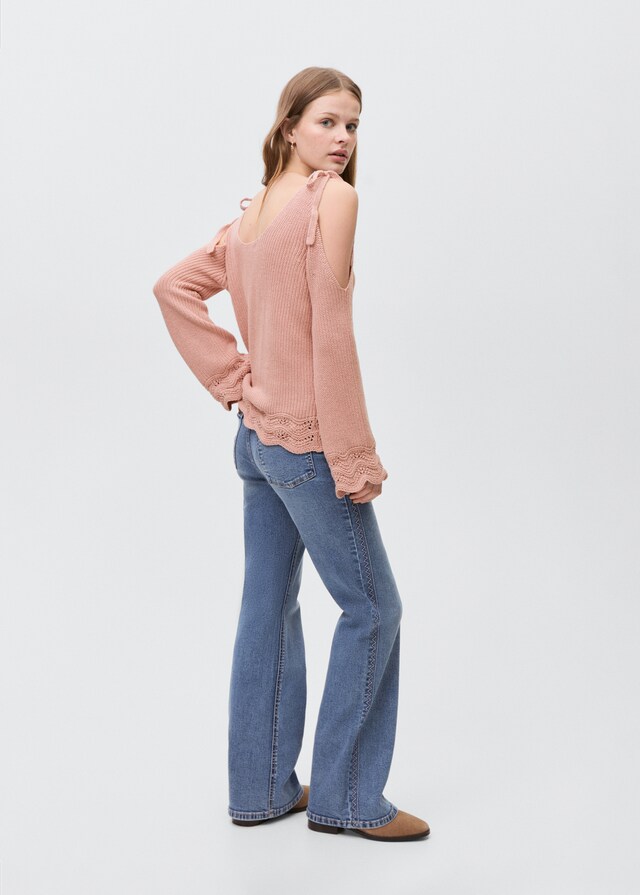 Mango Pullover Cut Out