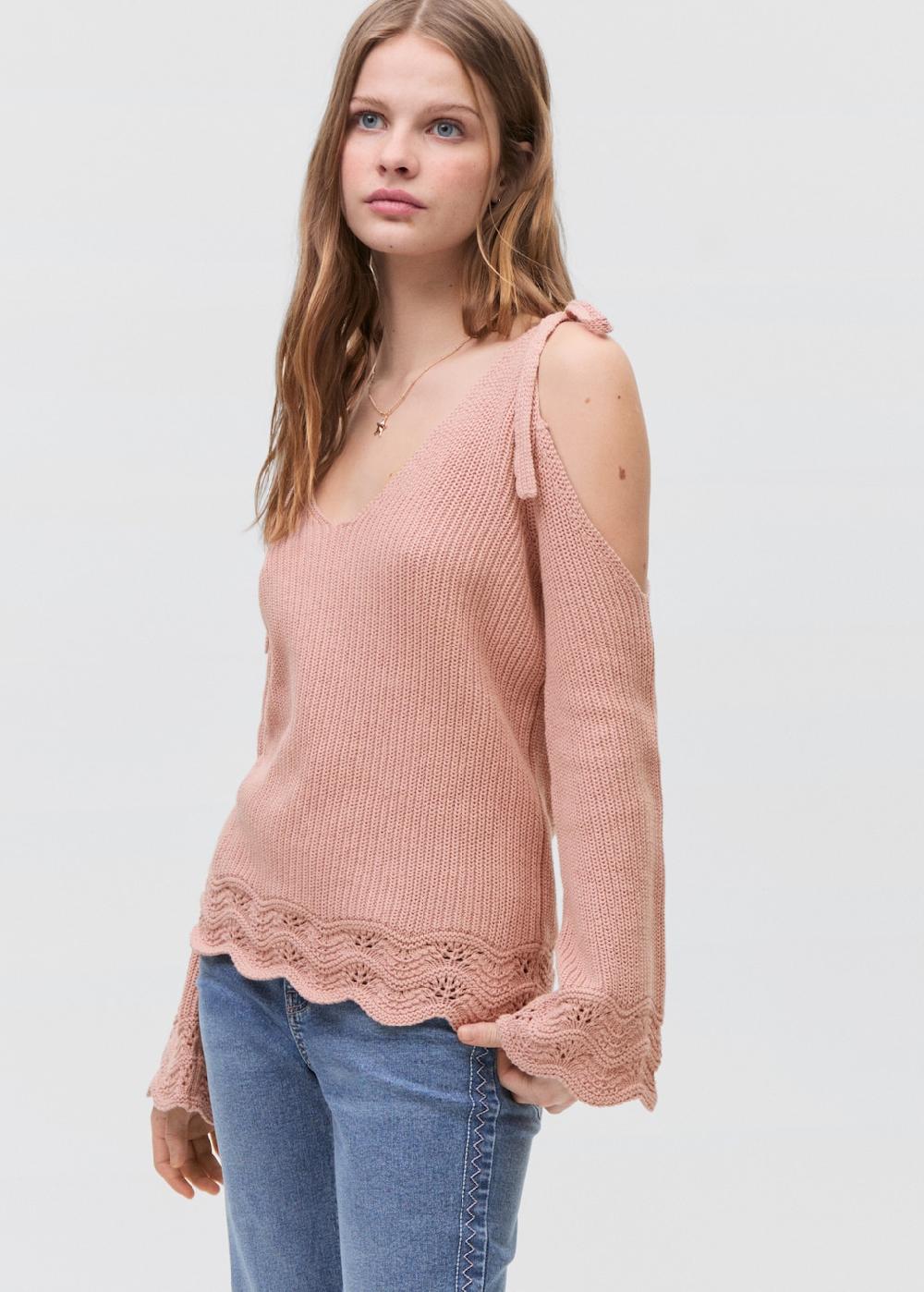 Mango Pullover cut out