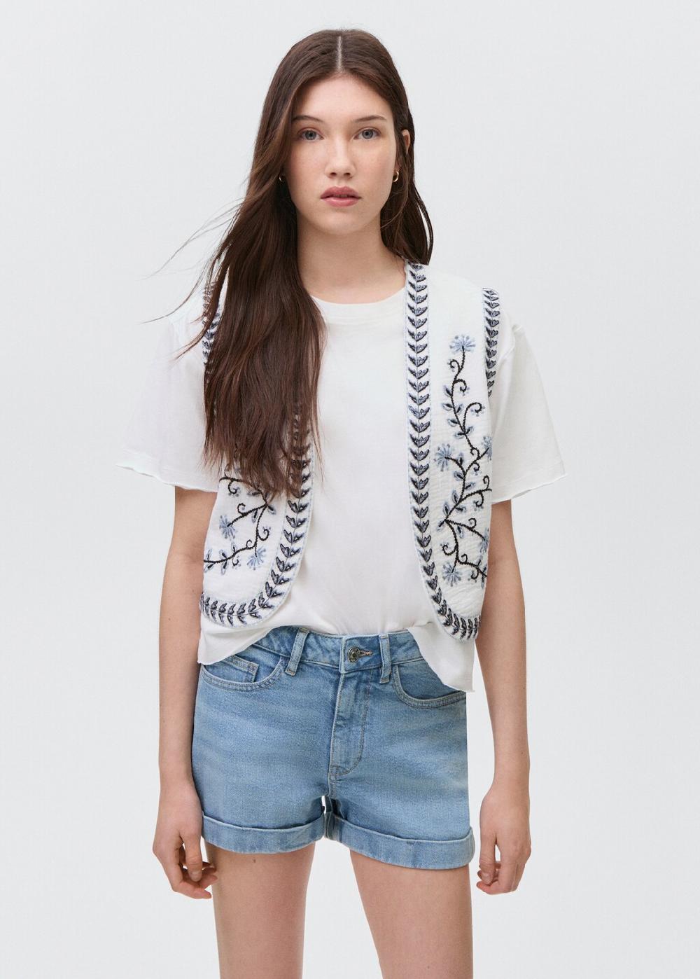 Mango Short denim bordo inferiore con risvolto