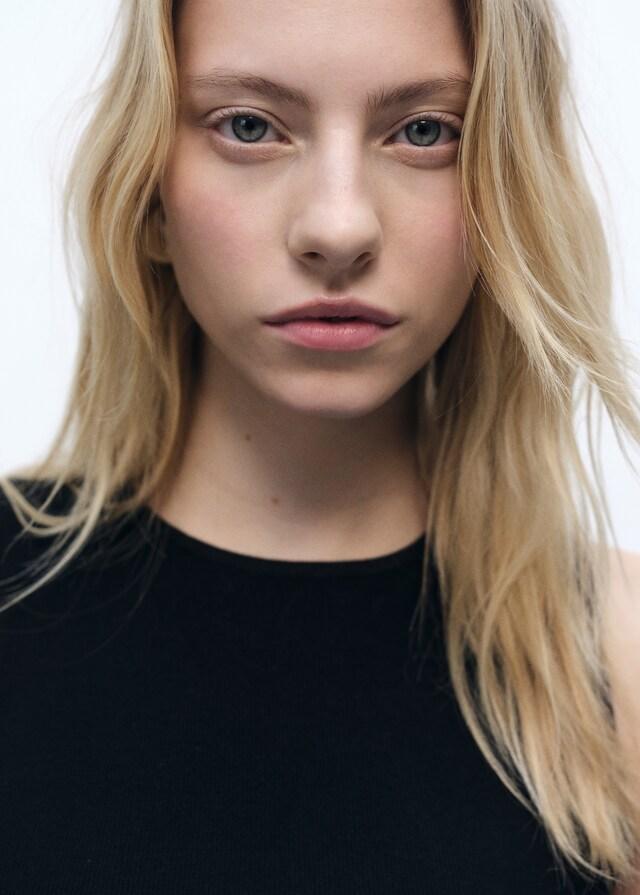 Mango Top In Maglia Aderente Senza Maniche