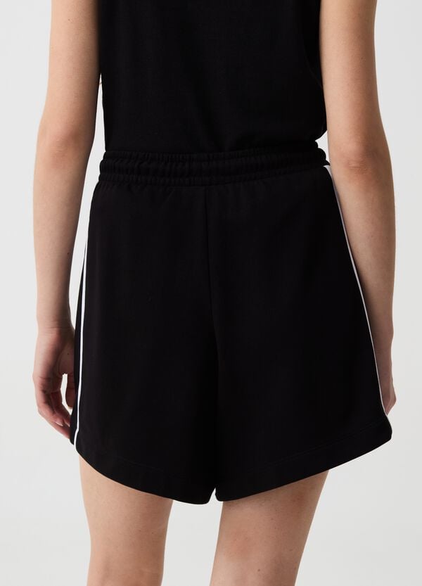 Ovs Bermuda Jogger Essential Con Profili Rigati