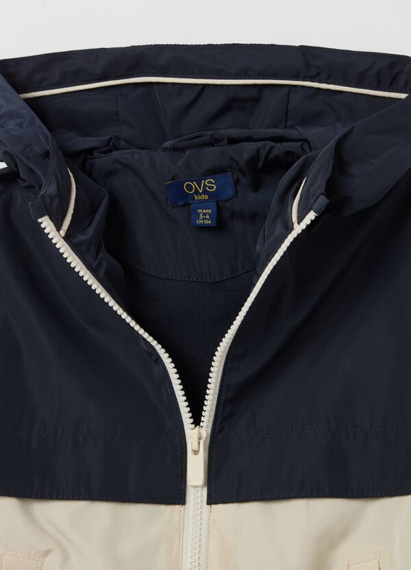 Ovs Giacca Impermeabile Color Block Con Cappuccio