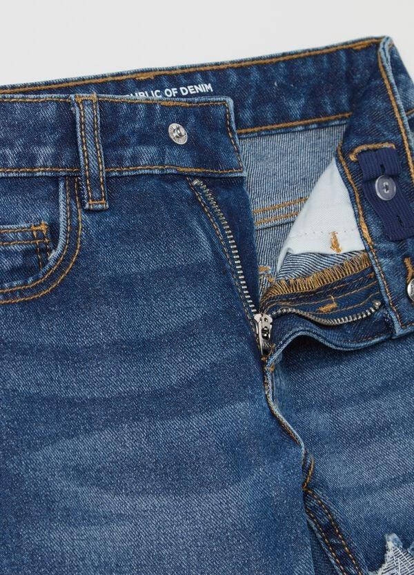 Ovs Jeans Flare Fit Con Stelle Applicate