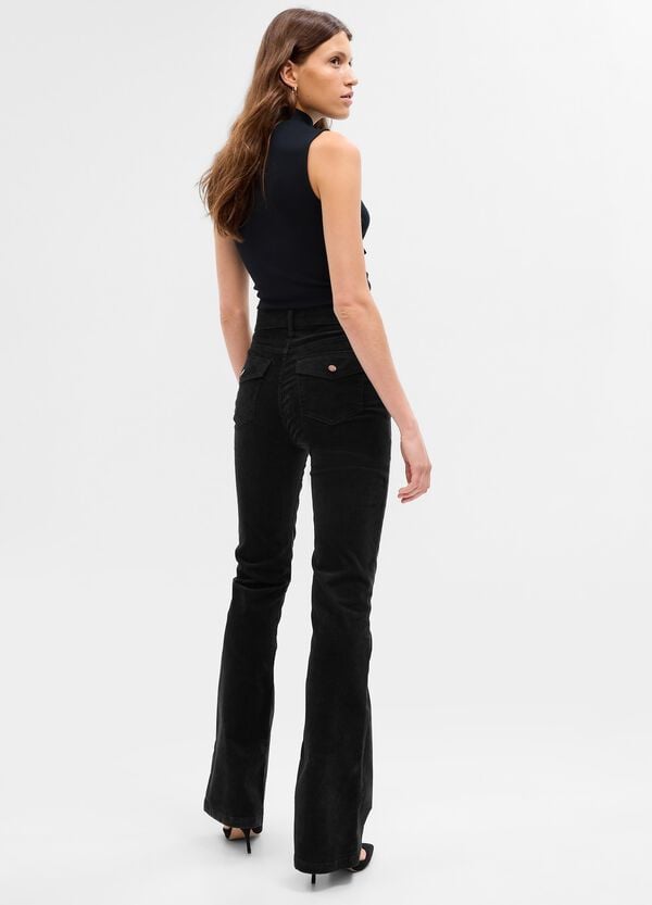 Ovs Pantaloni Flare Fit In Corduroy