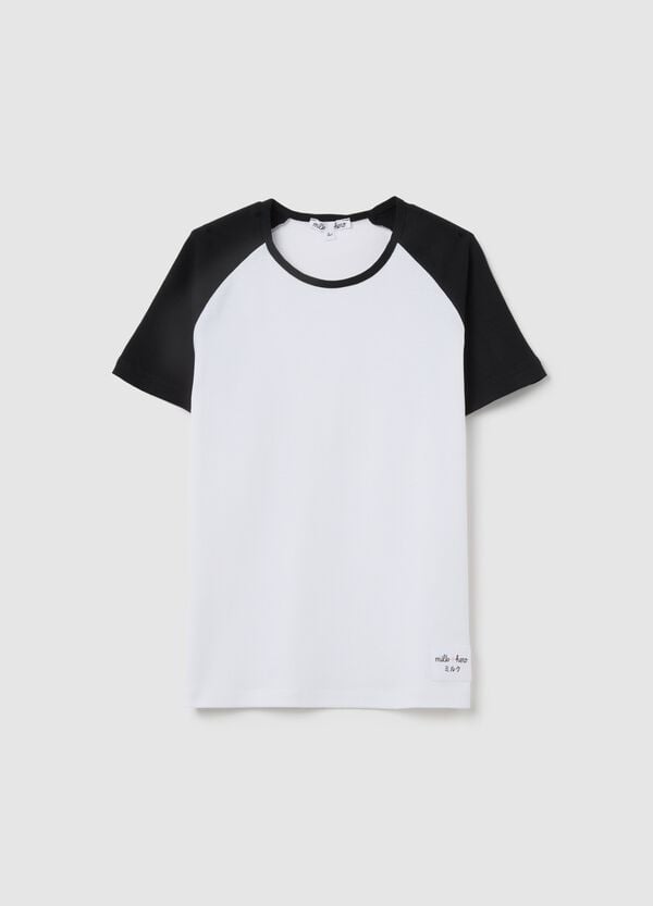 Ovs T-shirt bianca con maniche raglan nere