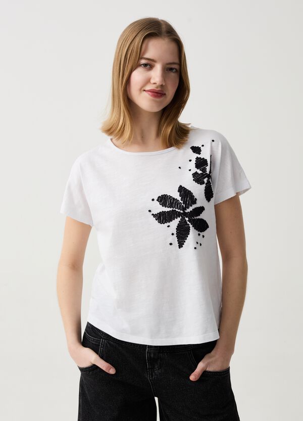 Ovs T-shirt in cotone con ricamo fiori