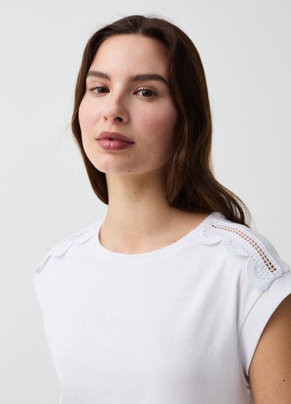 Ovs T-shirt Smanicata Con Applicazione Crochet