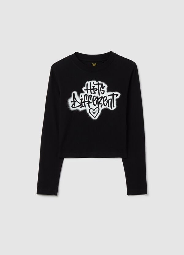 Ovs T-shirt maniche lunghe in cotone "Hits Different"