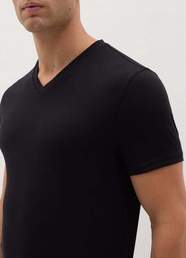 Ovs Tripack T-shirt Intime In Cotone Bio Scollo A V