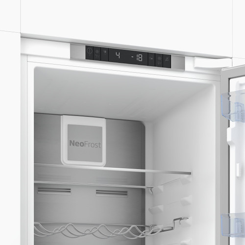 Trony BEKO - BCNA306E4SN