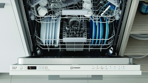 Trony INDESIT - I3I D534A