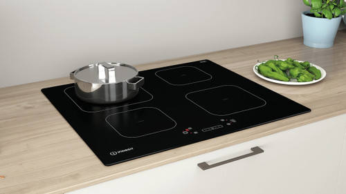 Trony INDESIT - IS 83Q60 NE