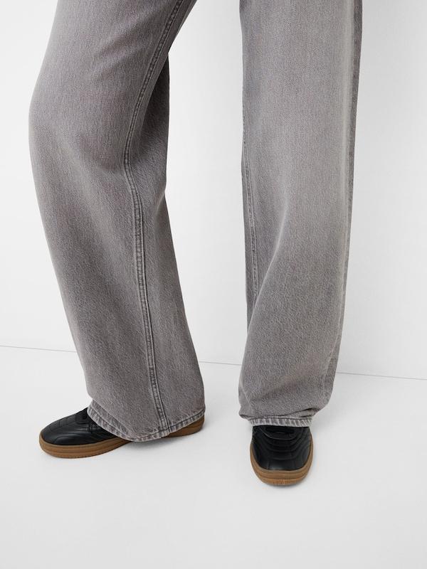 Bershka Loosefit Jeans In Grigio Denim