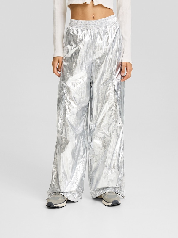 Bershka Loosefit Pantaloni Cargo In Argento