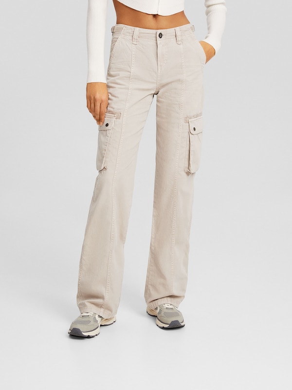 Bershka Loosefit Pantaloni Cargo In Camello