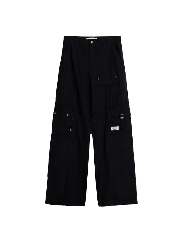 Bershka Loosefit Pantaloni cargo in Nero
